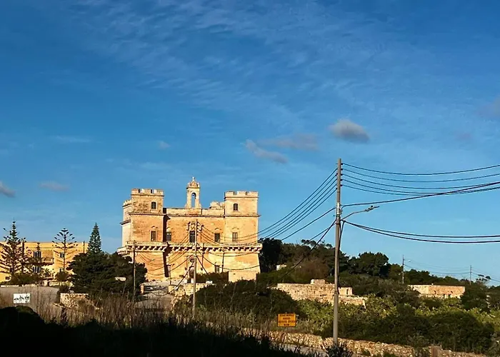 公寓 Brandnew 3 Bed Maisonette In Selmun! By Homely