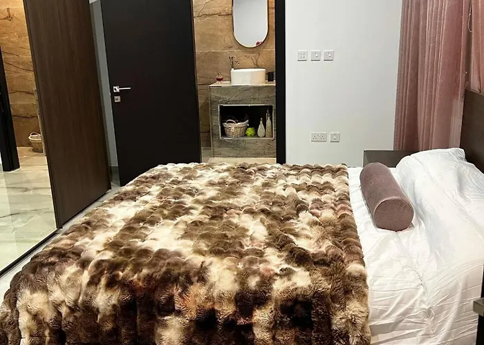 Brandnew 3 Bed Maisonette In Selmun! By Homely 公寓